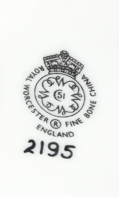 Lot Royal Worcester, England