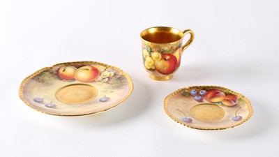 Lot Royal Worcester, England