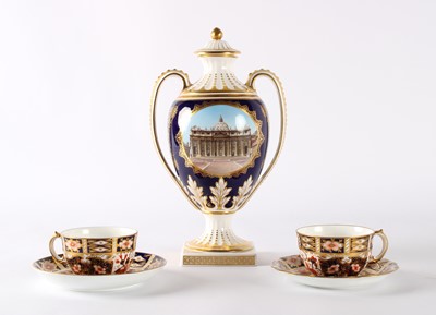 Lot A Pair of Royal Crown Derby Imari Teacups and Saucers