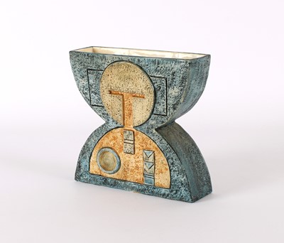 Lot Troika Pottery, St. Ives
