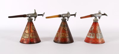 Lot Automobilia Interest