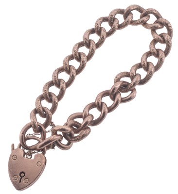 Lot 214 - A rose coloured hollow curb bracelet