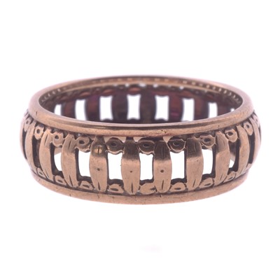Lot 158 - A rose gold pierced ring