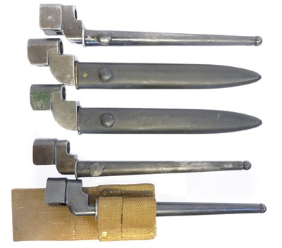Lot Five No.4 Lee Enfield rifle bayonets, two with...