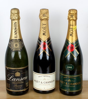 Lot 30 - 3 bottles Mixed Lot Mature Vintage and Non Vintage Champagne