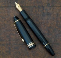 Lot 46 - Montblanc Fountain pen