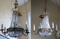 Lot 514 - Pair of chandeliers.