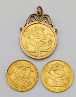 Lot 388 - Mounted Sovereign and 2 half Sovereigns