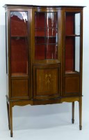 Lot 647 - Edwardian Display Cabinet