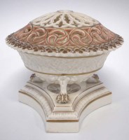 Lot 201 - Grainger  Worcester pot pourri bowl,   with
