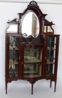 Lot 454 - Display cabinet.