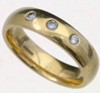 Lot 336 - Man's 18ct gold 3 stone diamond ring, 12.3g