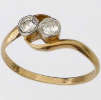 Lot 350 - 18ct gold and diamond cross-over ring, ring size