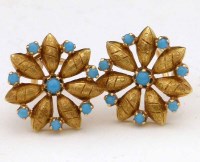 Lot 361 - Pair 750 gold & turquoise floret clip earrings