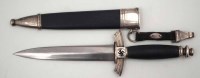 Lot 55 - German WW2 Third Reich DLV Flyer's knife by Paul