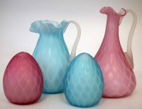 Lot 92 - Four pieces of quilted satin glass