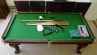 Lot 722 - Riley dining/snooker table complete with balls
