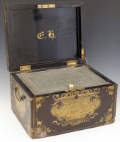 Lot 21 - Victorian tea container.