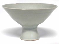 Lot 187 - Jim Malone (b.1946) footed bowl, decorated with a