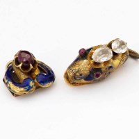 Lot 357 - The head and terminal of a snake necklace set