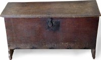 Lot 588 - Small oak coffer.