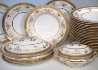 Lot 82 - Minton dinner service.