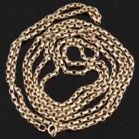Lot 196 - Unmarked belcher muff chain