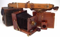 Lot 19 - 1/2 Plate Mahogany Plate (Ross, London), 3 double