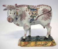 Lot 99 - Van Duijn Delft cow