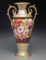 Lot 128 - Bloor Derby vase.