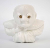 Lot 141 - Bernard Moore Diakokan.
