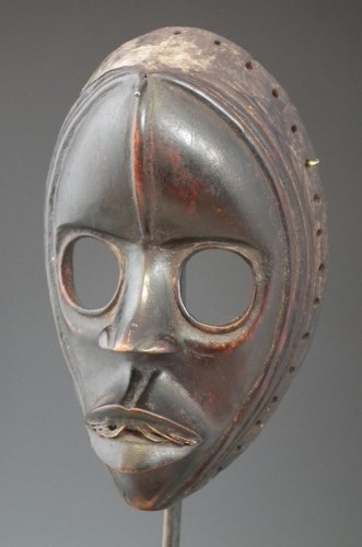 18 - Dan mask, 20cm high     All lots in this Tribal