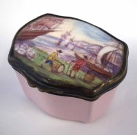Lot 3 - Enamel box.