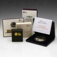 Lot 173 - Royal Mint 2015 fine silver 5oz Falklands War