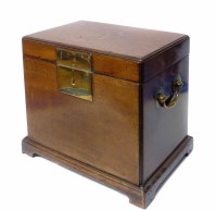 Lot 508 - George III mahogany cellaret