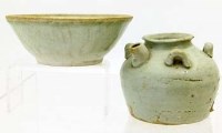 Lot 518 - Chinese globular oil jar with loop handles and a bowl (2).
