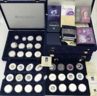 Lot 263 - Approximately 125 Royal Mint silver crowns and