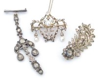Lot 286 - Three antique diamond brooches