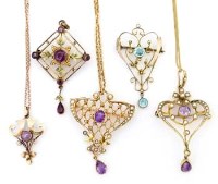Lot 313 - Five Edwardian style gem set pendants