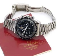 Lot 231 - Omega Speedmaster Professional moon phase
