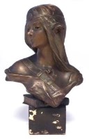 Lot 210 - Fritz Kochendurfer bust.