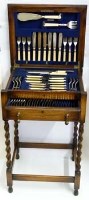 Lot 307 - Canteen of Cutlery