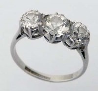 Lot 350 - Platinum and diamond three stone ring, old
