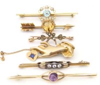 Lot 363 - 9ct gold and amethyst bar brooch; 14ct gold three