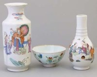 Lot 483 - Two Chinese porcelain vases and a bowl (3)