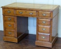 Lot 799 - Pale oak Georgian style kneehole desk