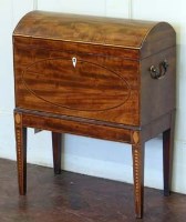 Lot 801 - Mahogany cellaret, early 19th century