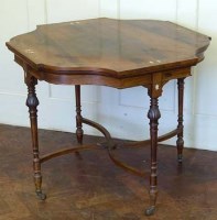 Lot 812 - Victorian rosewood centre table