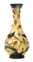 Lot 248 - Moorcroft first series star award sweet thief