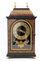 Lot 602 - French small bracket clock with Boulle inlay.